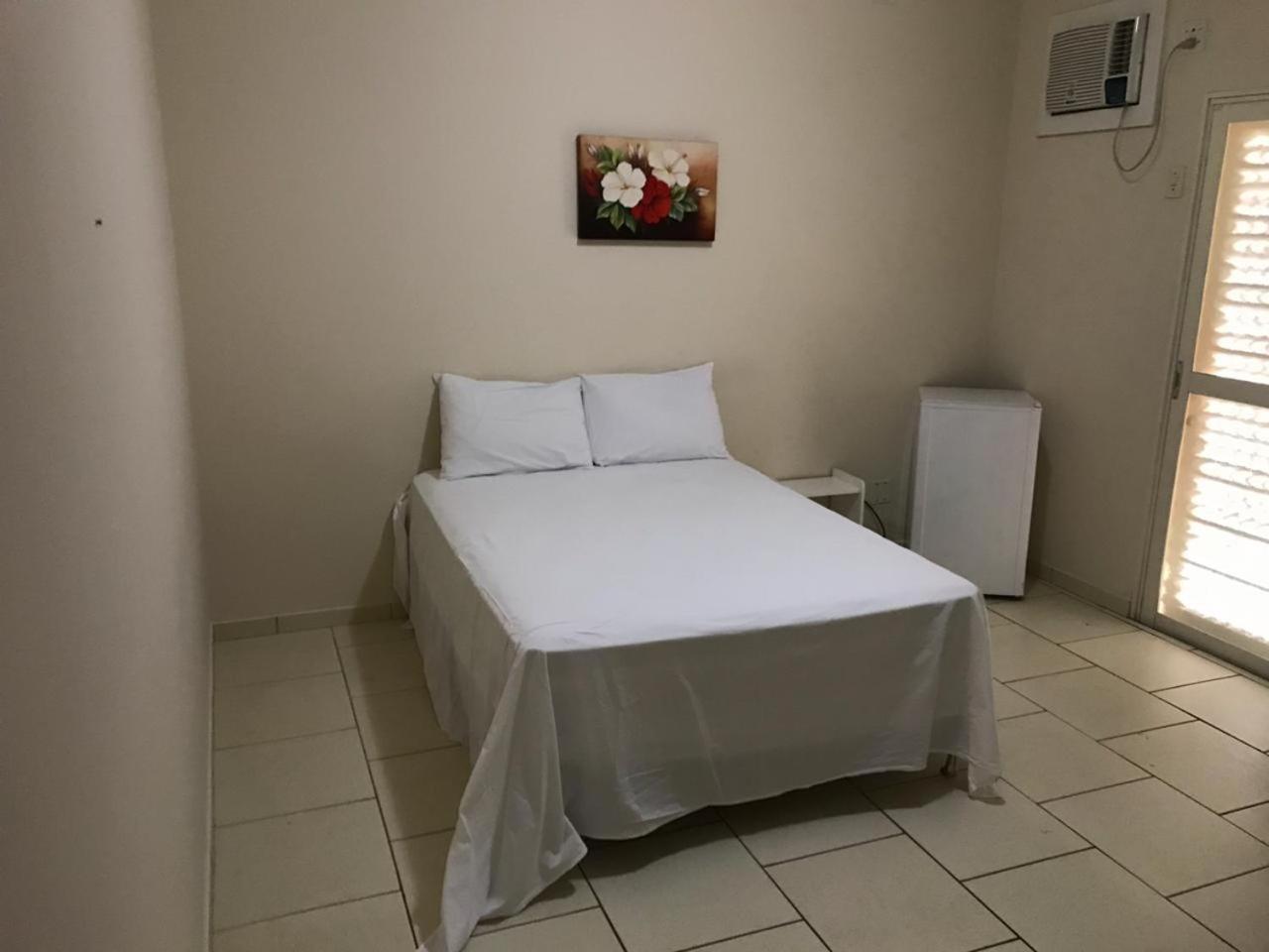 Hotel Aeroporto Marília Exteriör bild